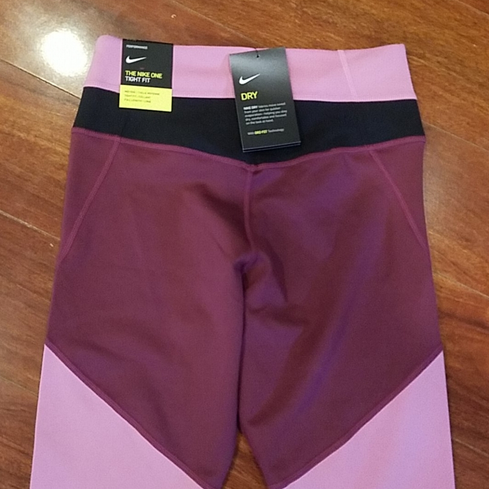NWT Nike dri-fit leggings - Picture 5 of 9